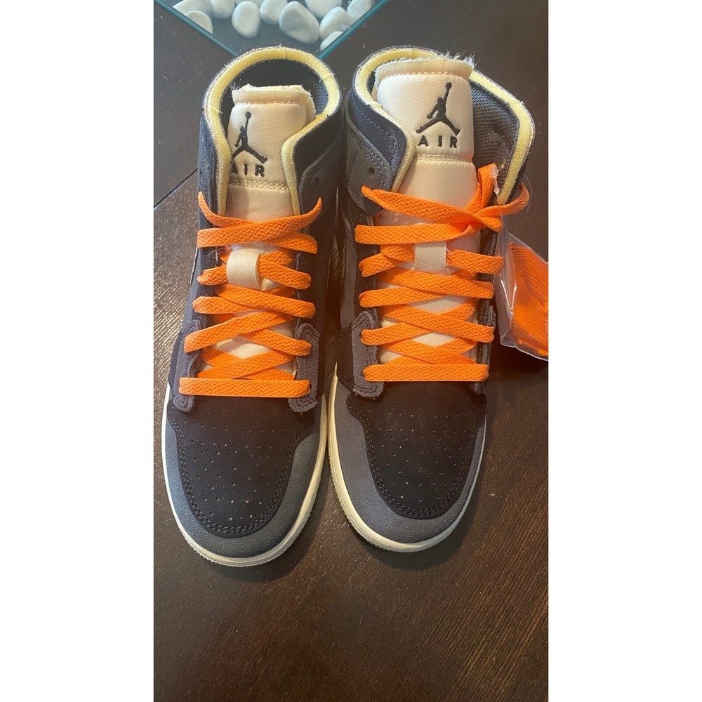 Nike Air Jordan Retro 1 Mid SE Craft Anthracite size 5Y